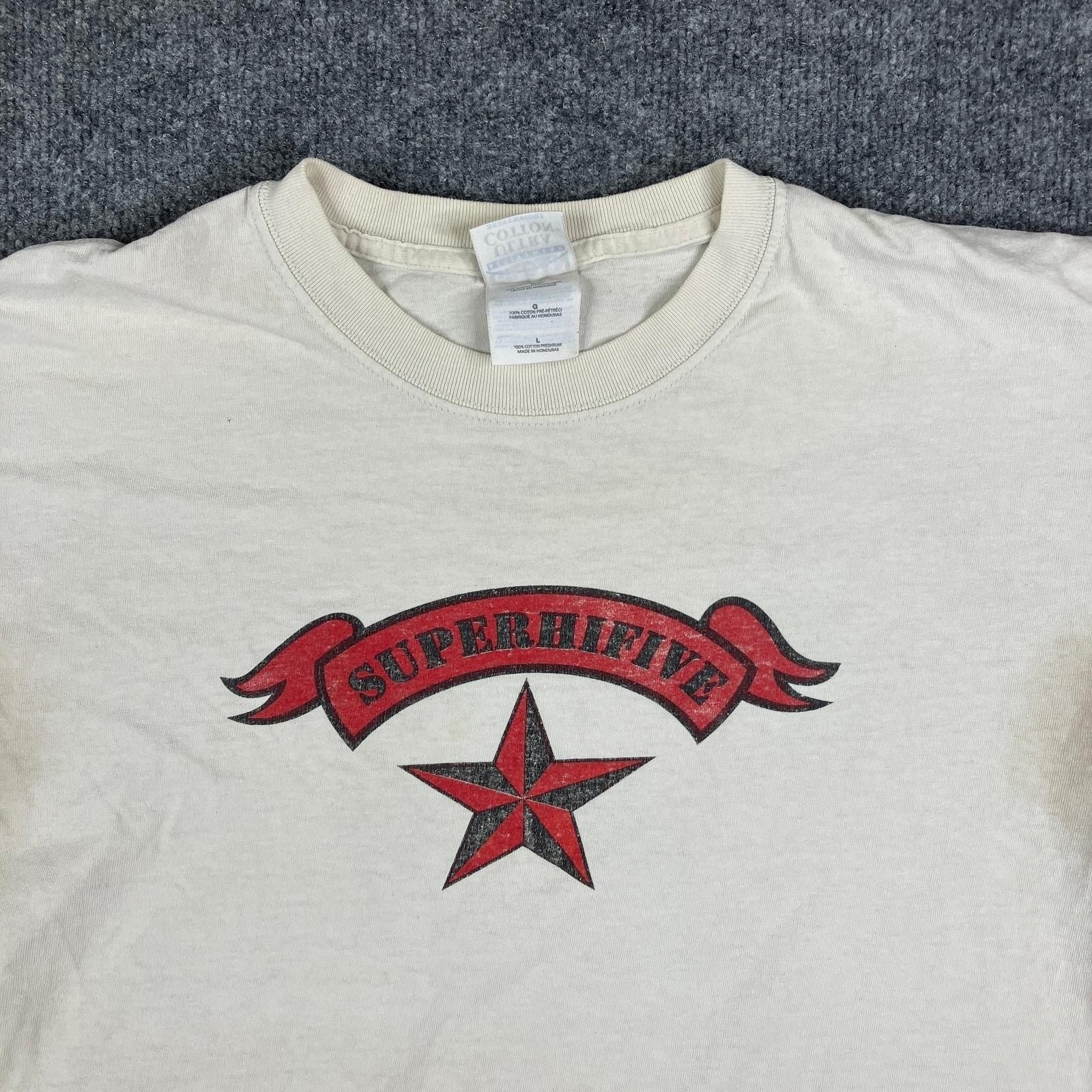 Gildan T-Shirt Mens Size L Off White Superhive Red Star Graphic Heavyweight Tee