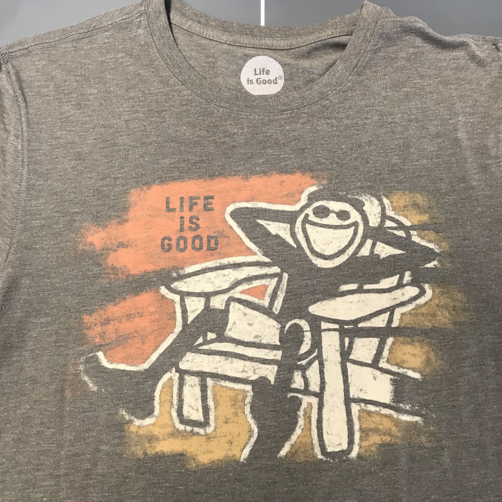 Life Is Good T-Shirt Mens M Grey Graphic Cotton Tee Logo Lounge Chair Relax gallery