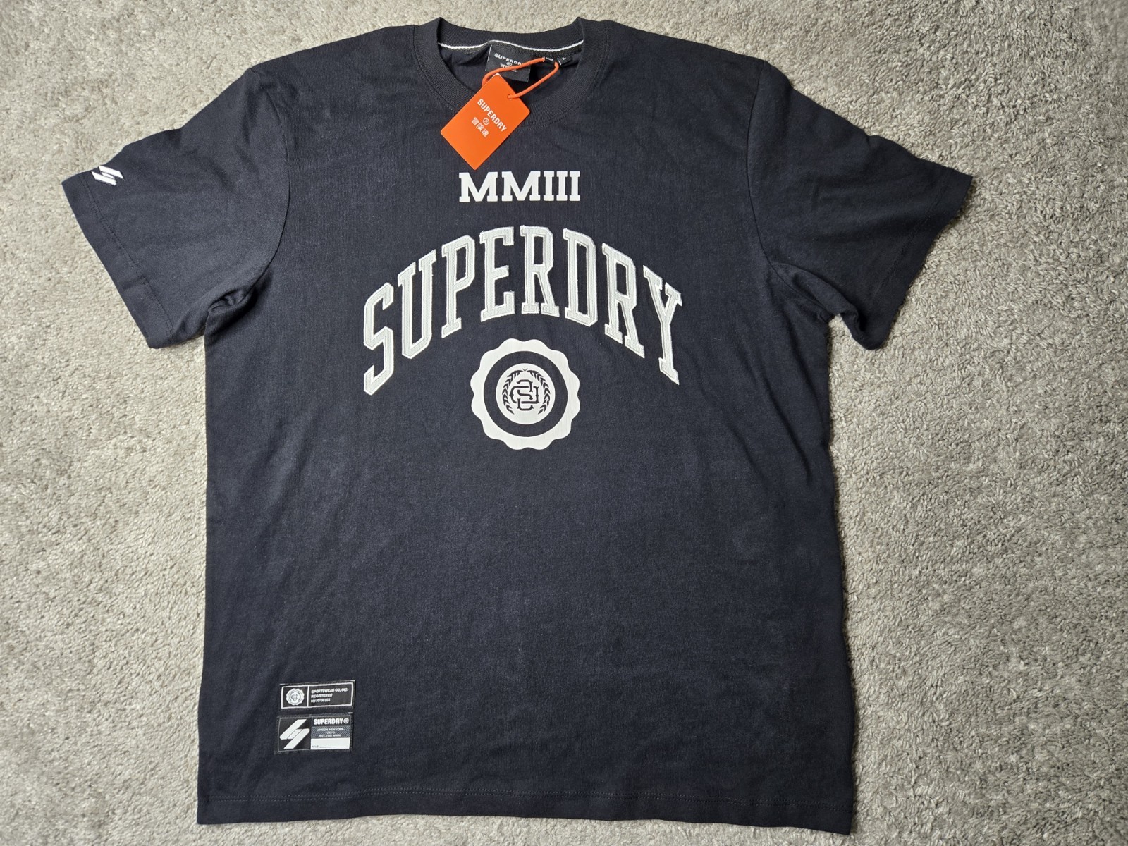 SUPERDRY T Shirt Size Large Color Black Varsity Style Logo Embroidered NWT! gallery