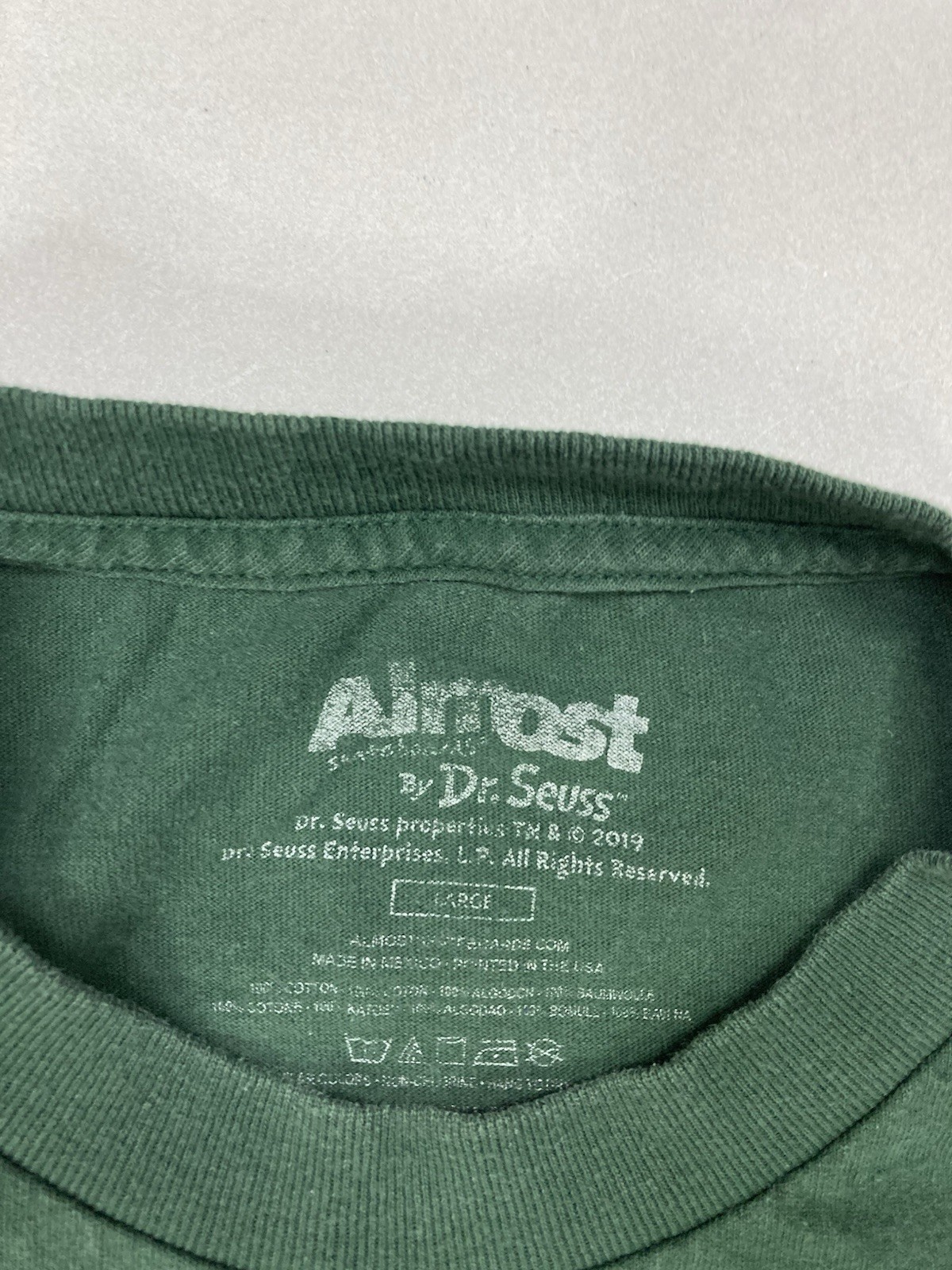Almost Skateboard Dr Seuss Grinch Graphic T-shirt Men Large Green Short Sleeve gallery