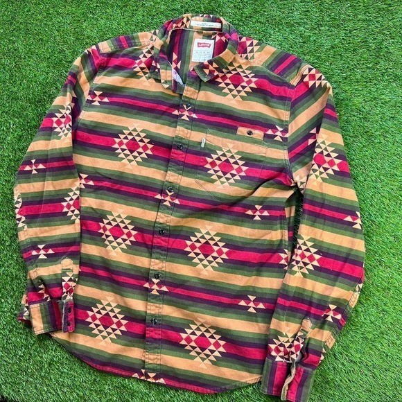 Levi's multicoloured Aztec button up shirt Size XL gallery