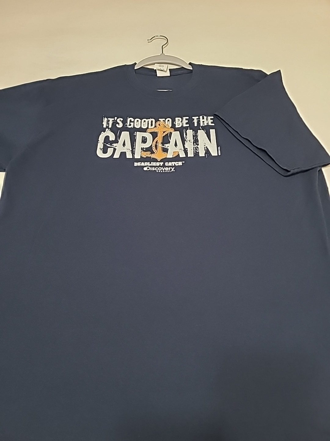 Gildan Navy Blue S/S DEADLIEST CATCH Discovery Channel T-Shirt; Size XL