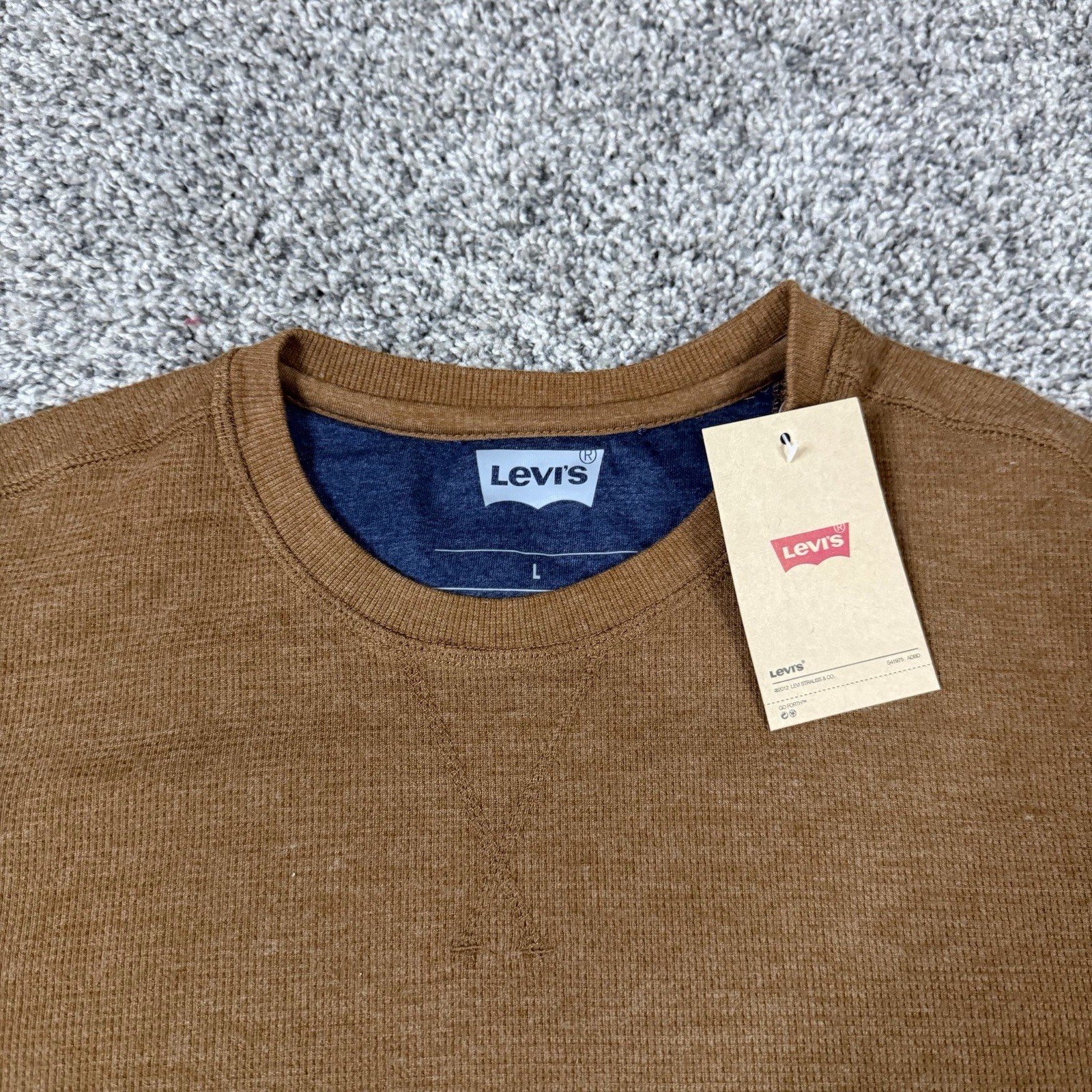 Levi's Men's Long Sleeve Standard Fit Thermal Shirt Brown Beige - Size L - NWT gallery