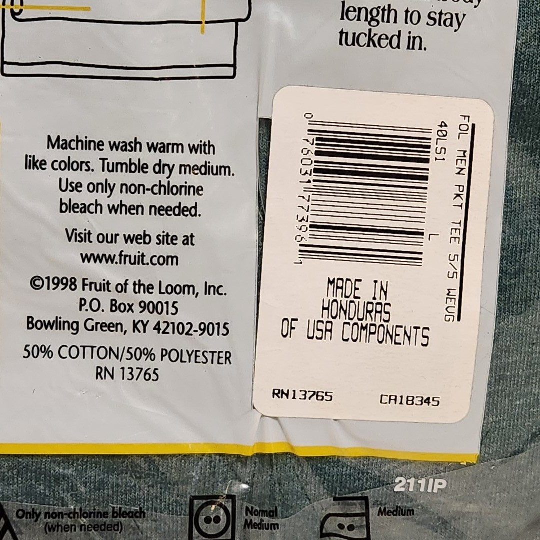 Vtg 1998 Fruit Of The Loom Pocket T Shirt SZ Large Lot of 2, Green Navy Blue gallery