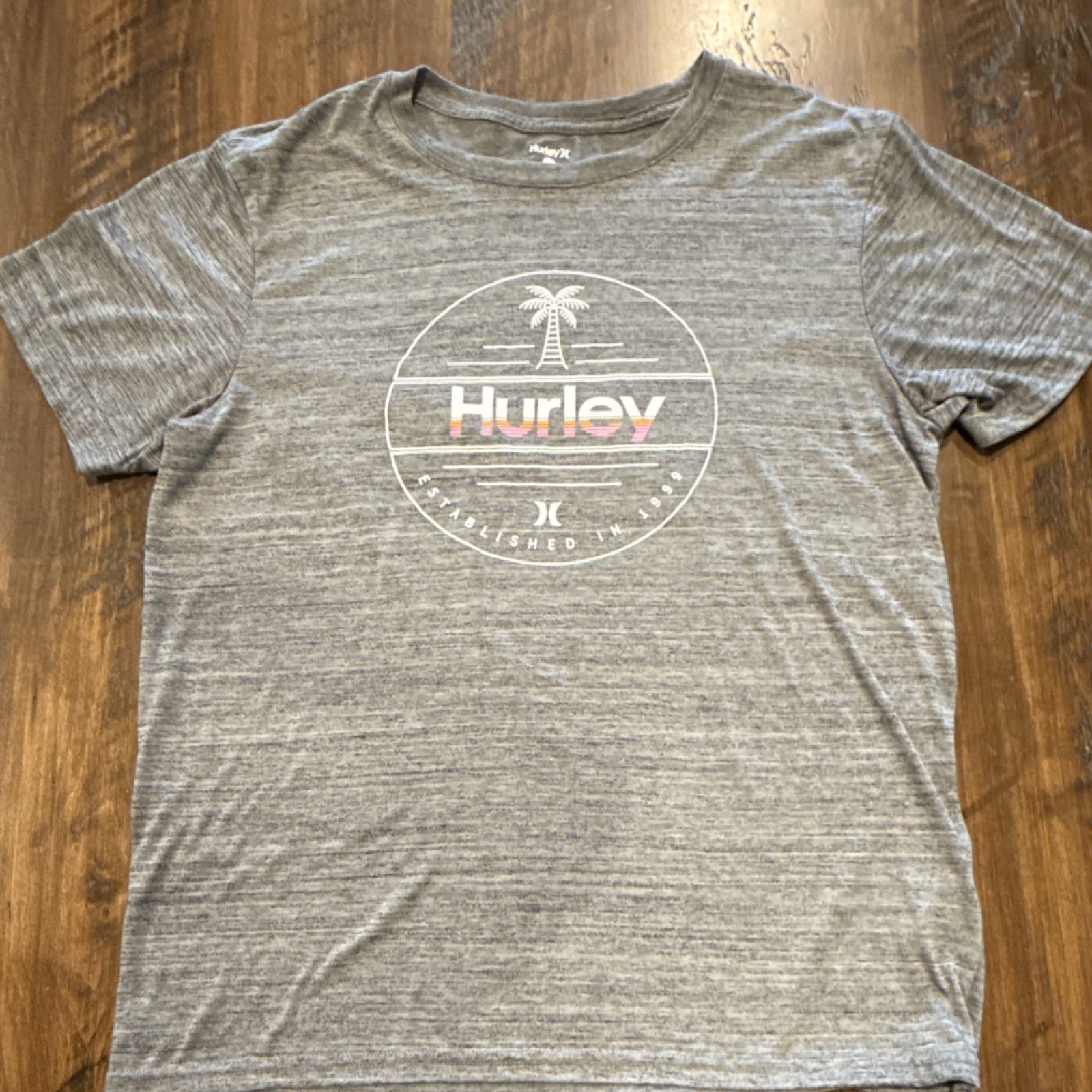 Hurley Men's Gray Graphic Logo Cotton Crew Neck Short Sleeve T-Shirt, Size L gallery