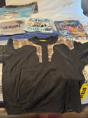 GFTD La Men’s size Medium Small
