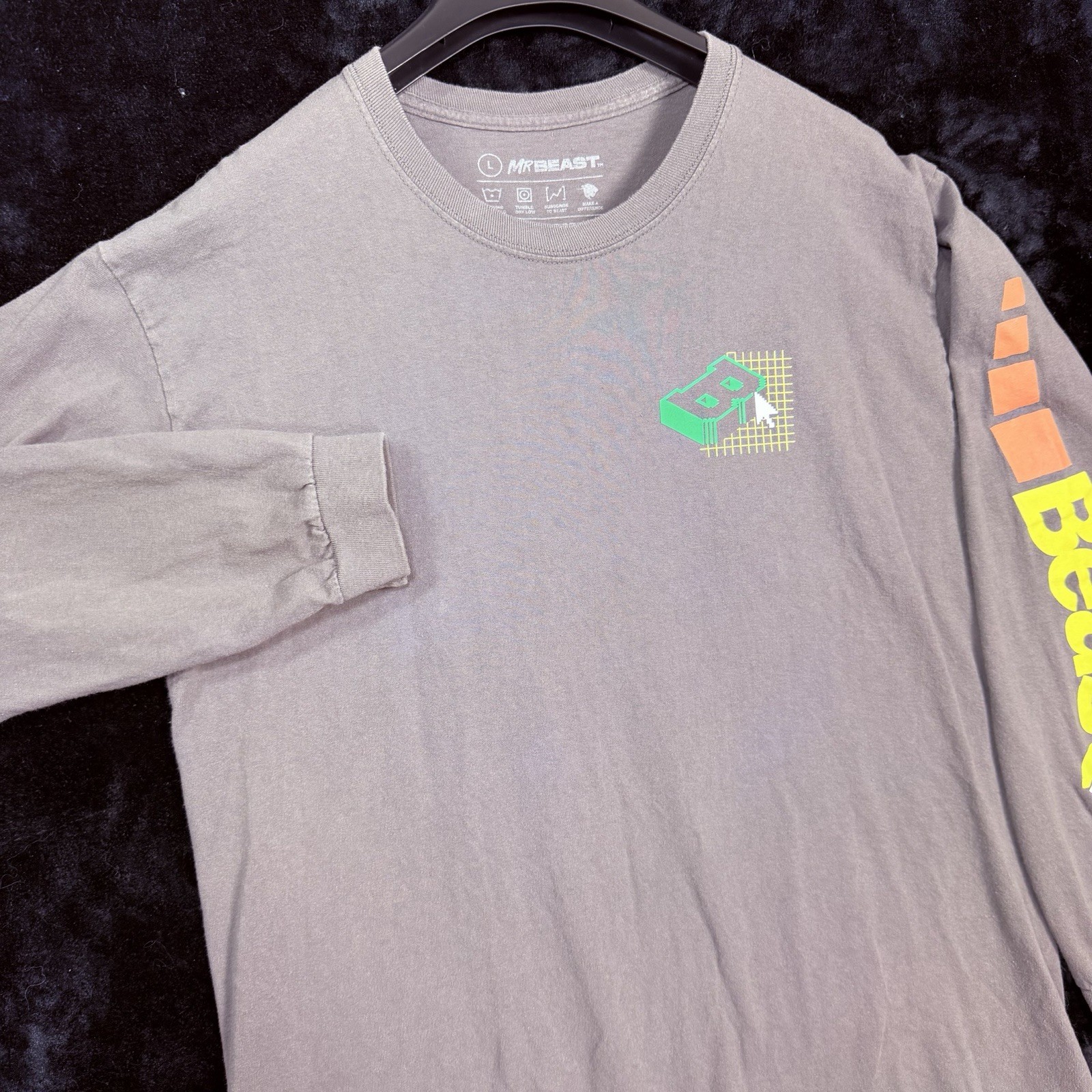 Mr Beast Mens Graphic Grey Long Sleeve T-Shirt Size L gallery