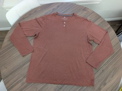 Free Fly Mens Medium Long Sleeve Henley Shirt Brown Rust Casual Outdoor Comfort