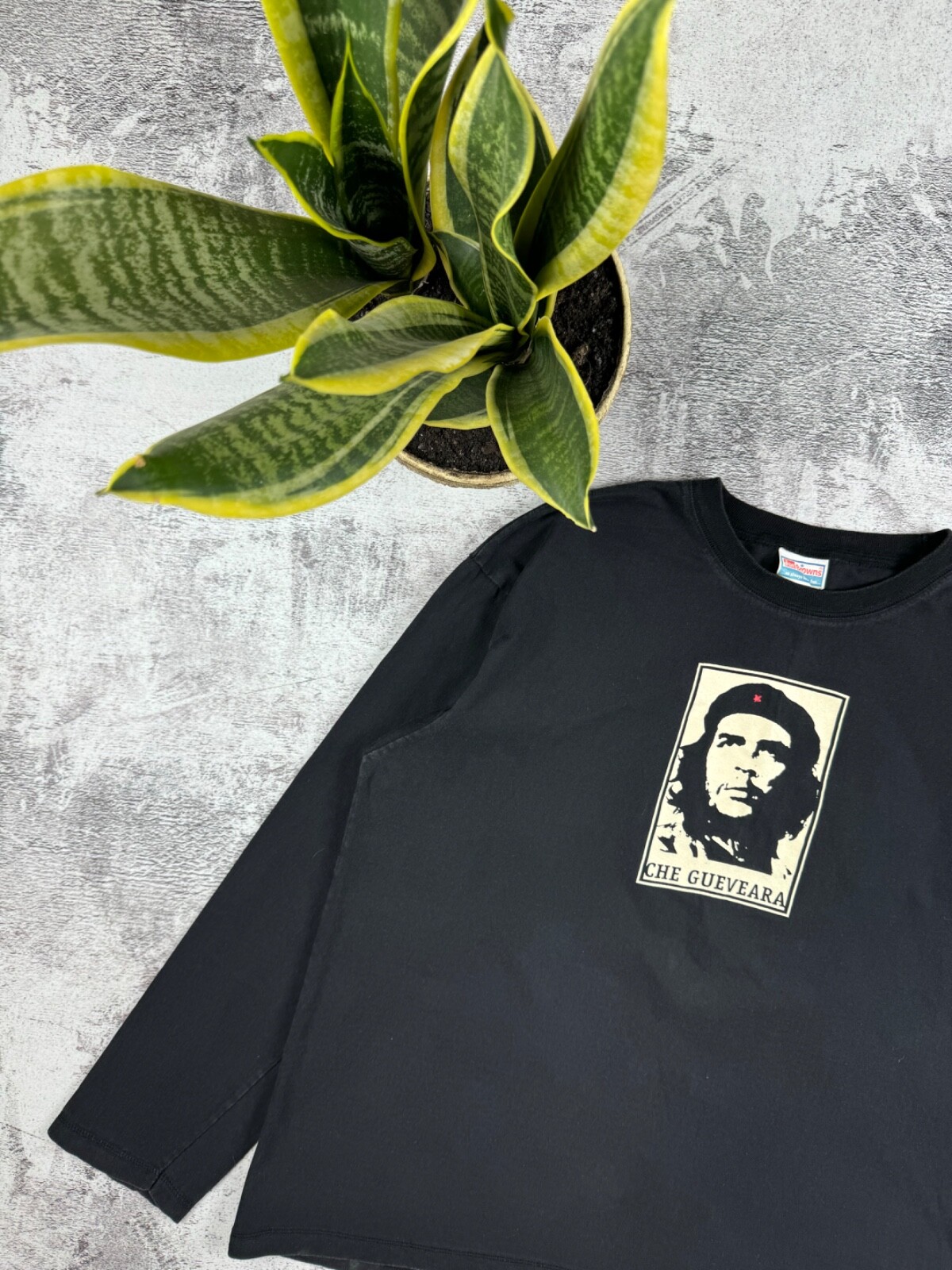 Vintage RARE Che Gueveara HASTA LA VICTORIA Revolution 2000 Joe Browns Longseeve gallery
