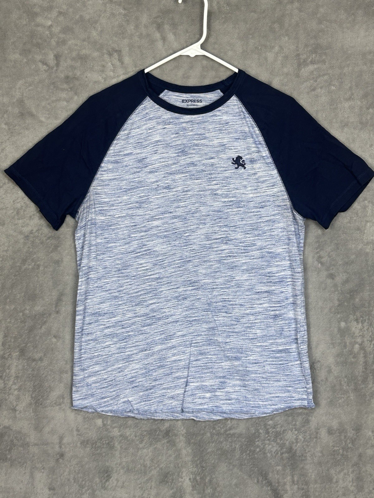 Express Baseball Shirt Mens Medium Blue Lion Ragland Sleeve