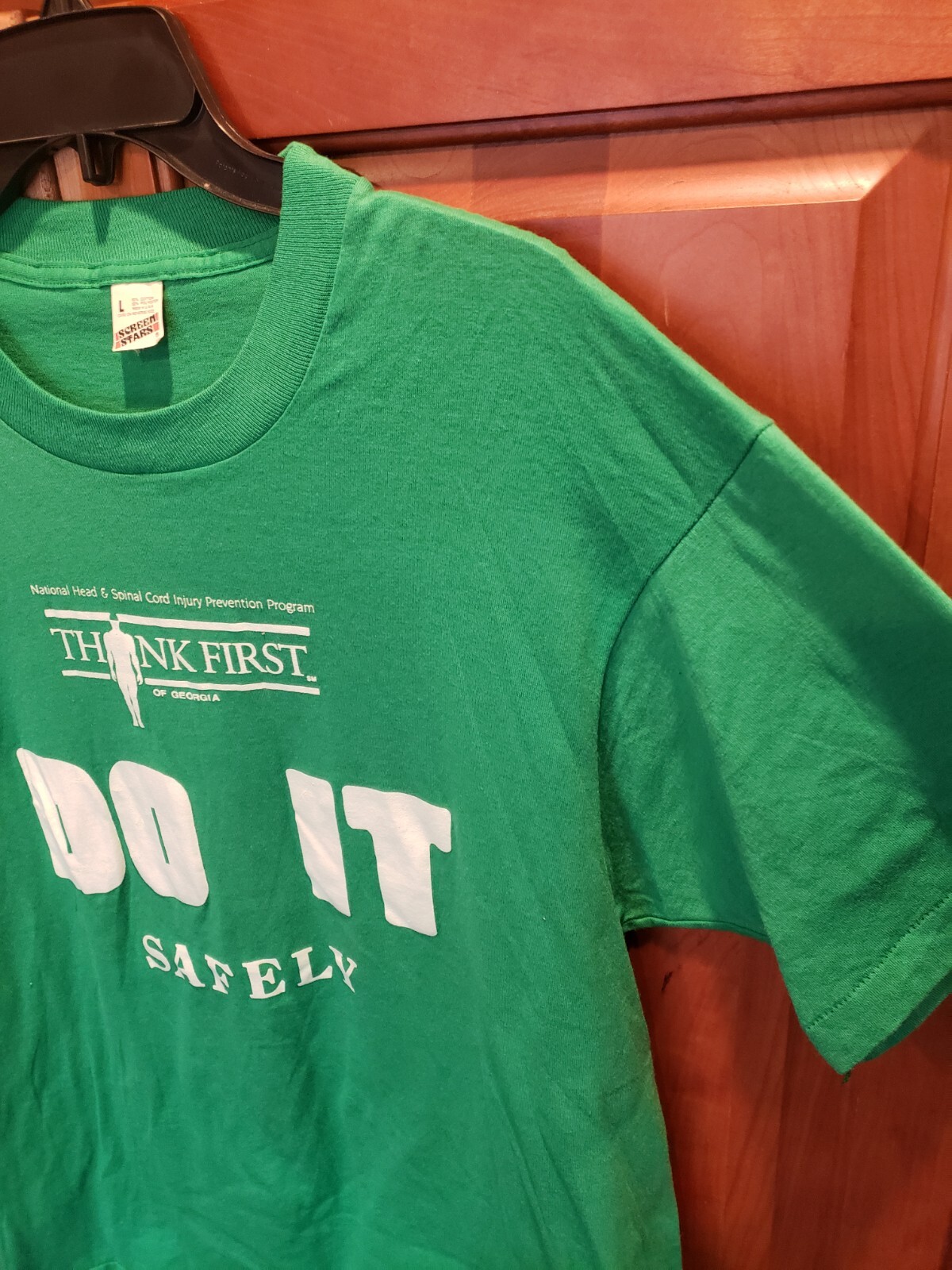 Vintage 80's/90's DO IT SAFELY Head & Spine GA Single Stitch Graphic T-Shirt L gallery
