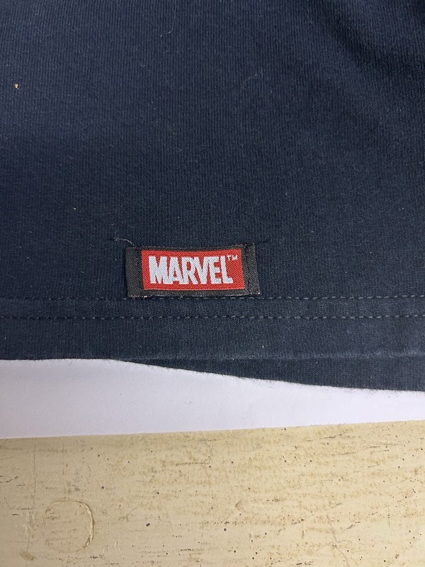 Universal Studios Marvel Hulk Black Graphic Print Crew Neck T-Shirt Men's L gallery