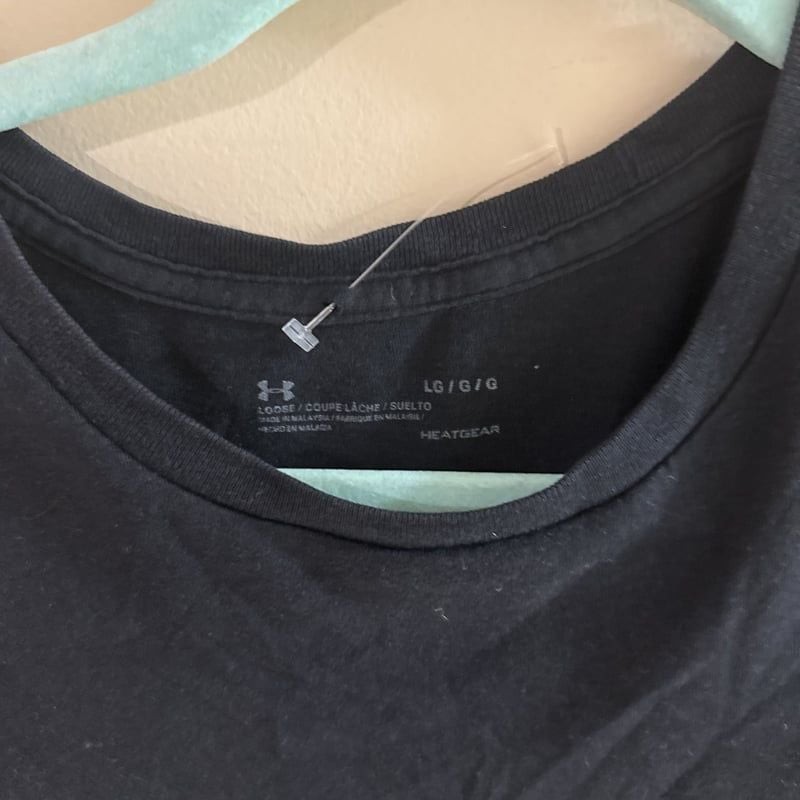 Under Armour Black Star Circle Logo Short Sleeve T-Shirt Men's Size Large gallery