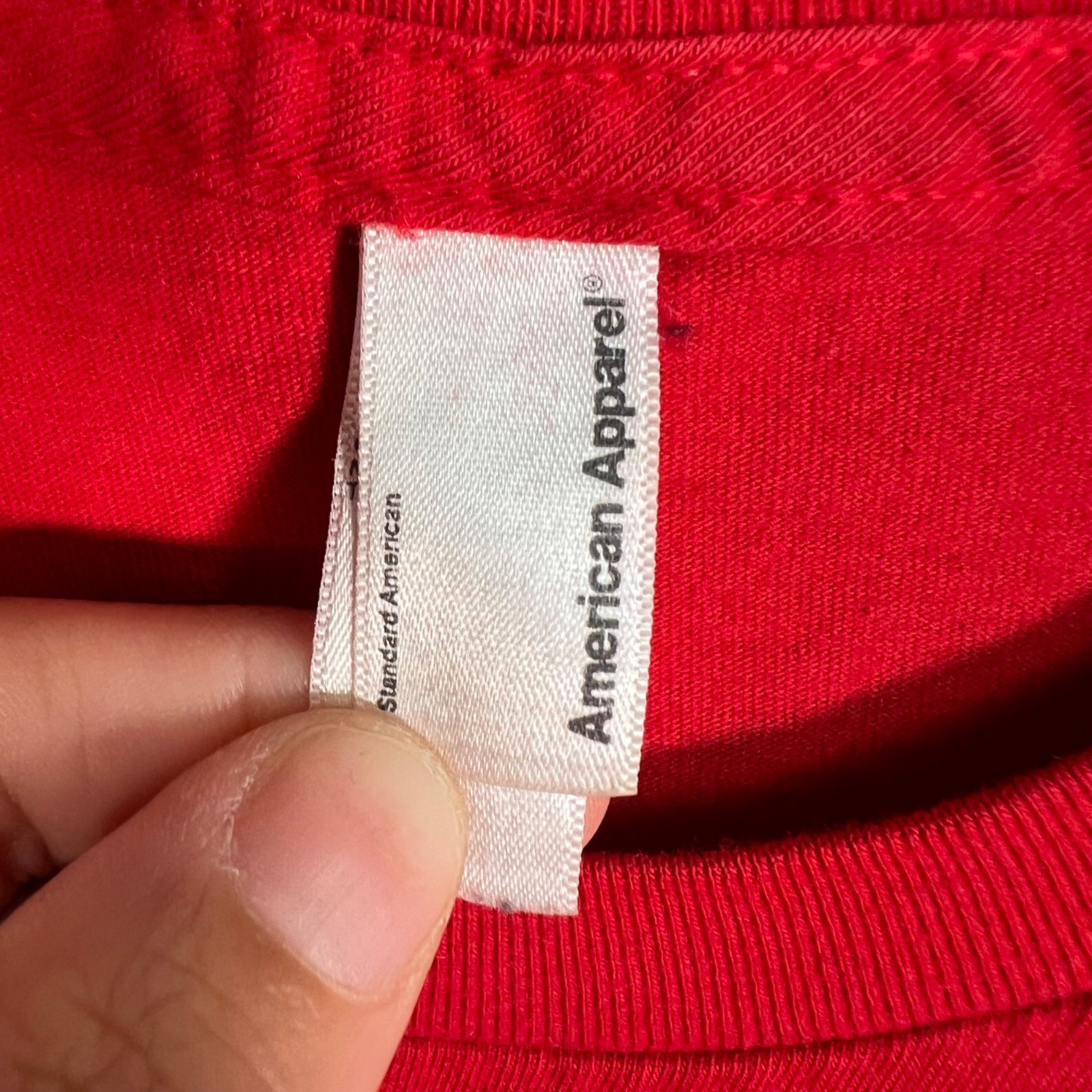 VTG Y2K Apple iPhone Graphic T-Shirt Mens Size Large Red Promo Employee gallery