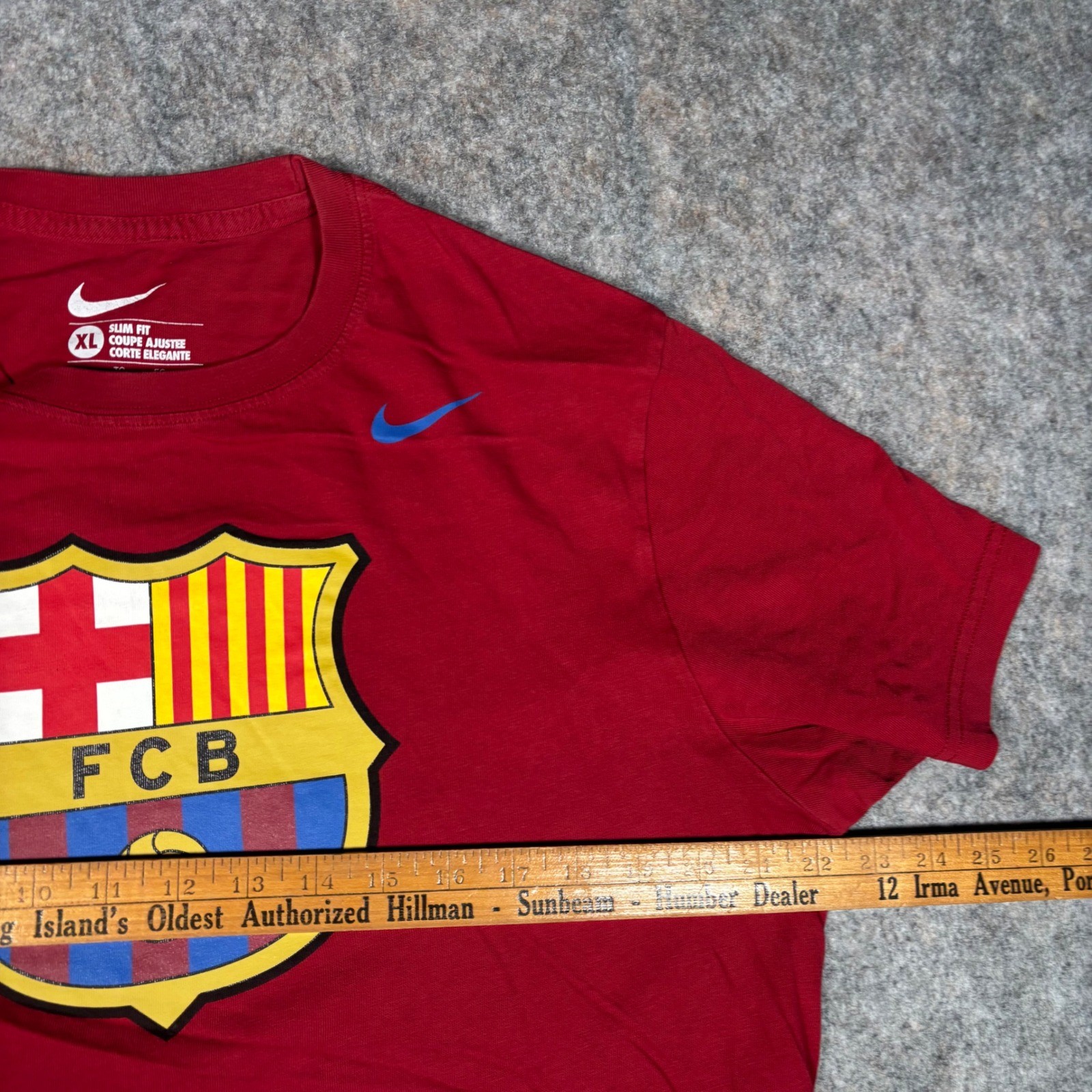 Nike FC Barcelona T-Shirt Mens XL Red Excellent Slim Fit 547175-651 Soccer gallery