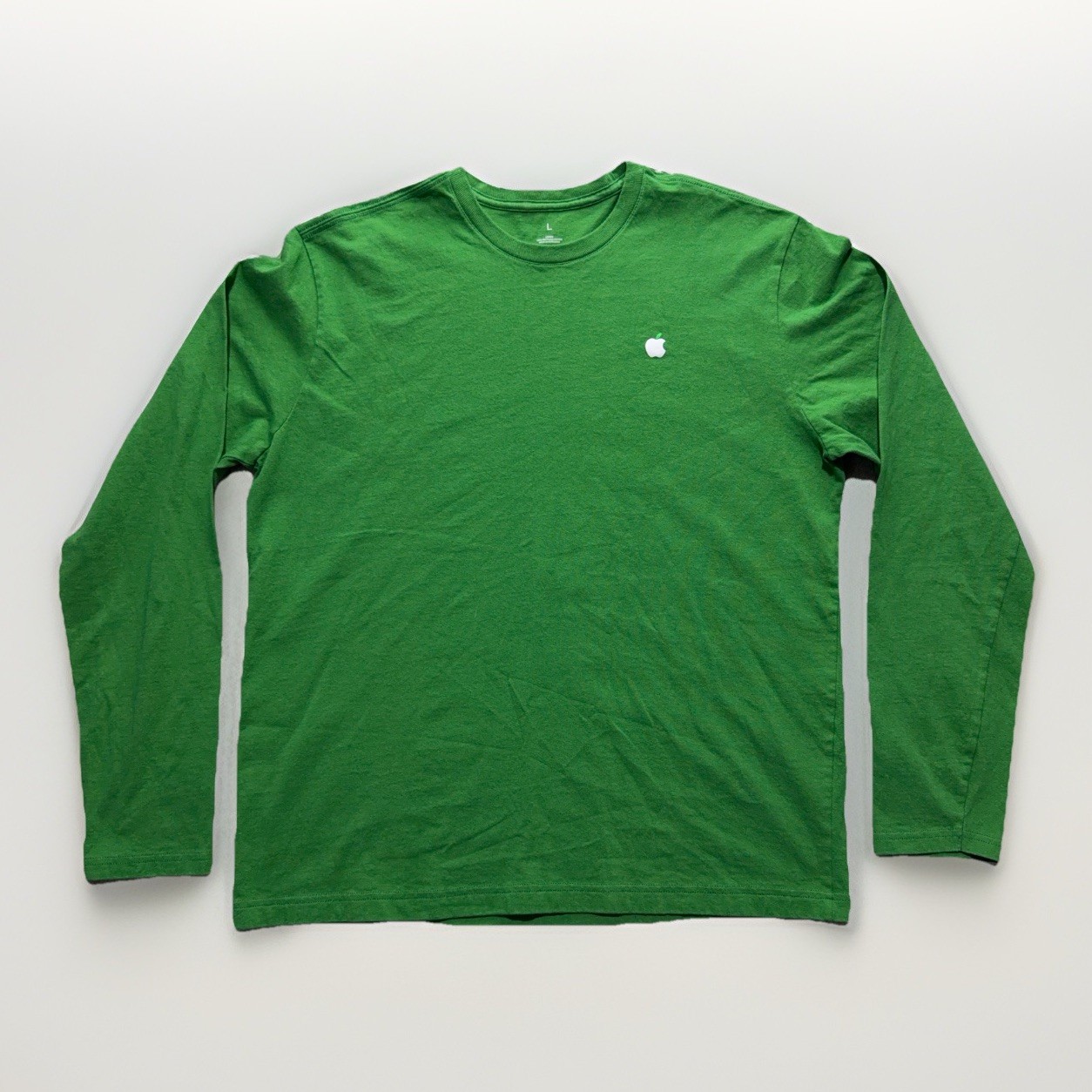 Apple Employee Long Sleeve T-Shirt Men L Green 100% Recycled Cotton Apple Logo gallery
