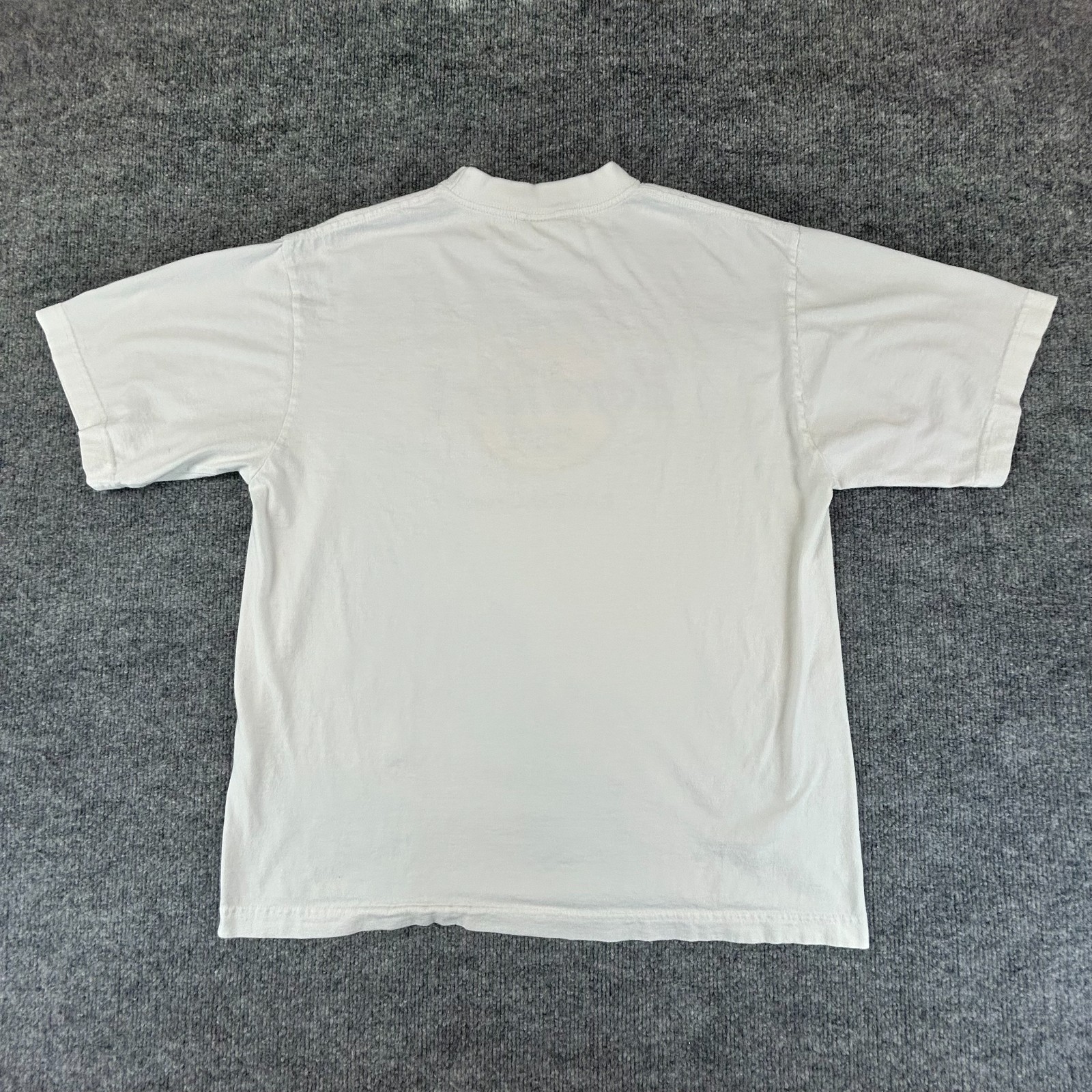 VINTAGE Hard Rock Cafe Shirt Large White Barcelona Spellout Streetwear 90s Y2K gallery