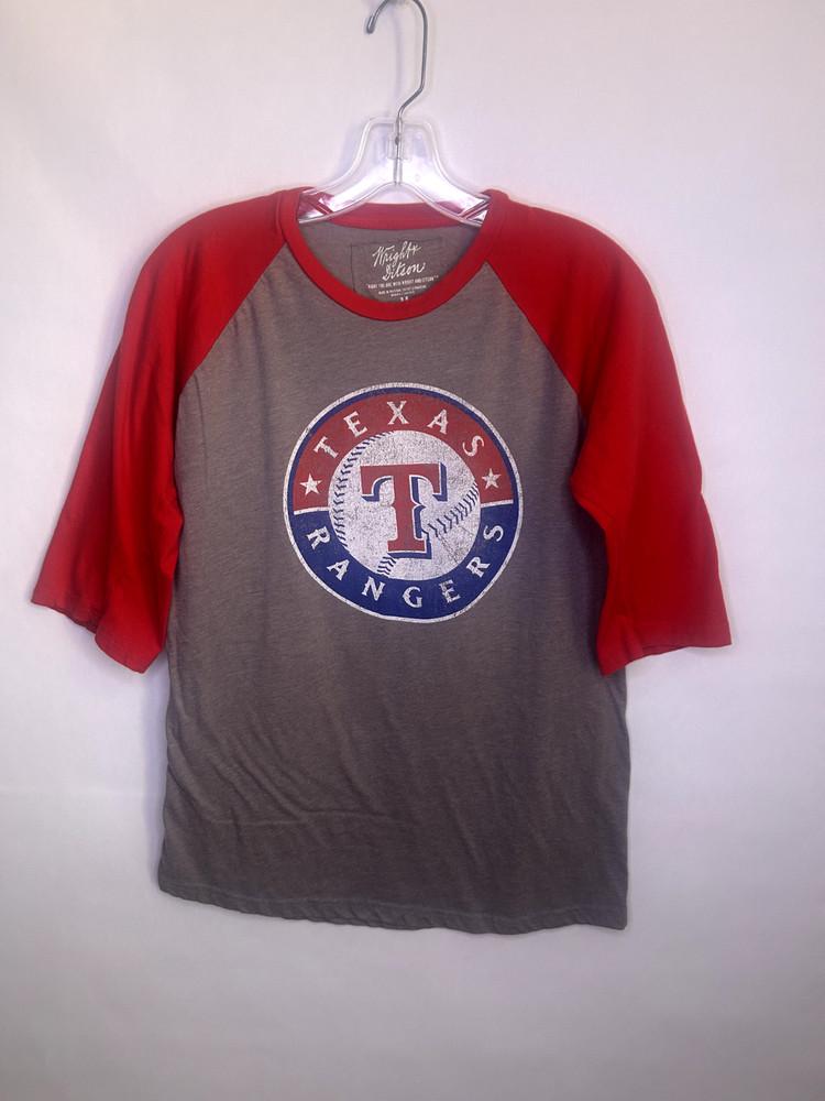Wright & Ditson Texas Rangers 3/4 Length Sleeve T-Shirt Gray & Red Medium (4)