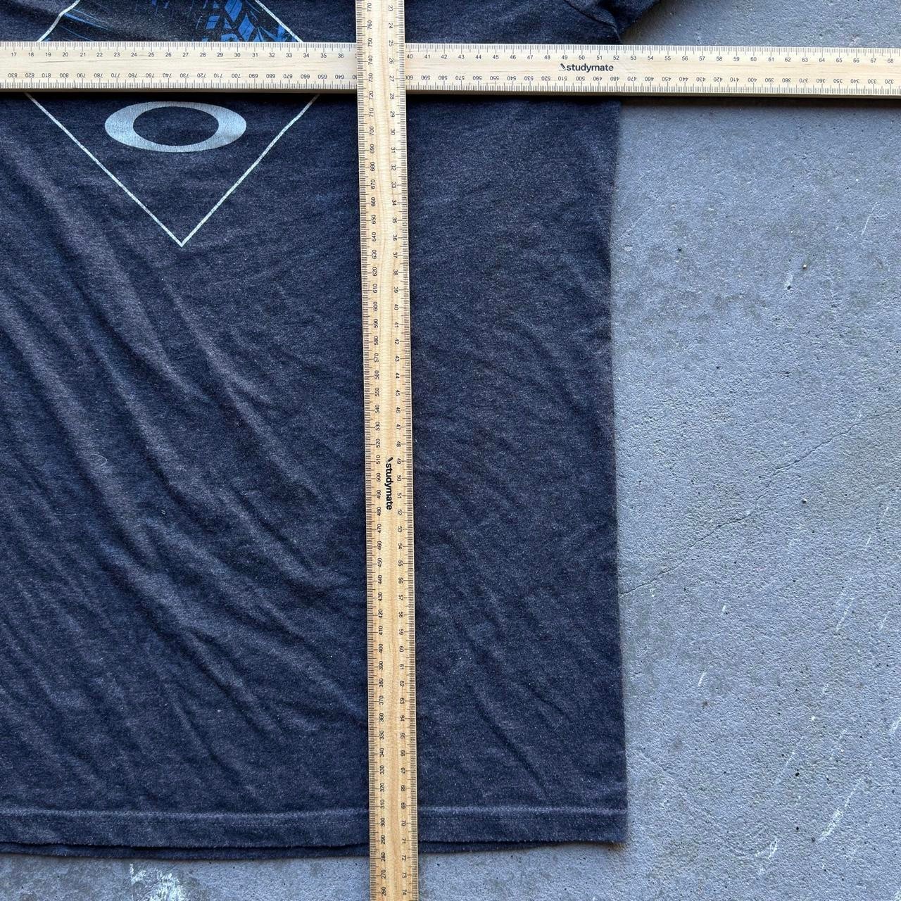 Oakley T-shirt (M) gallery
