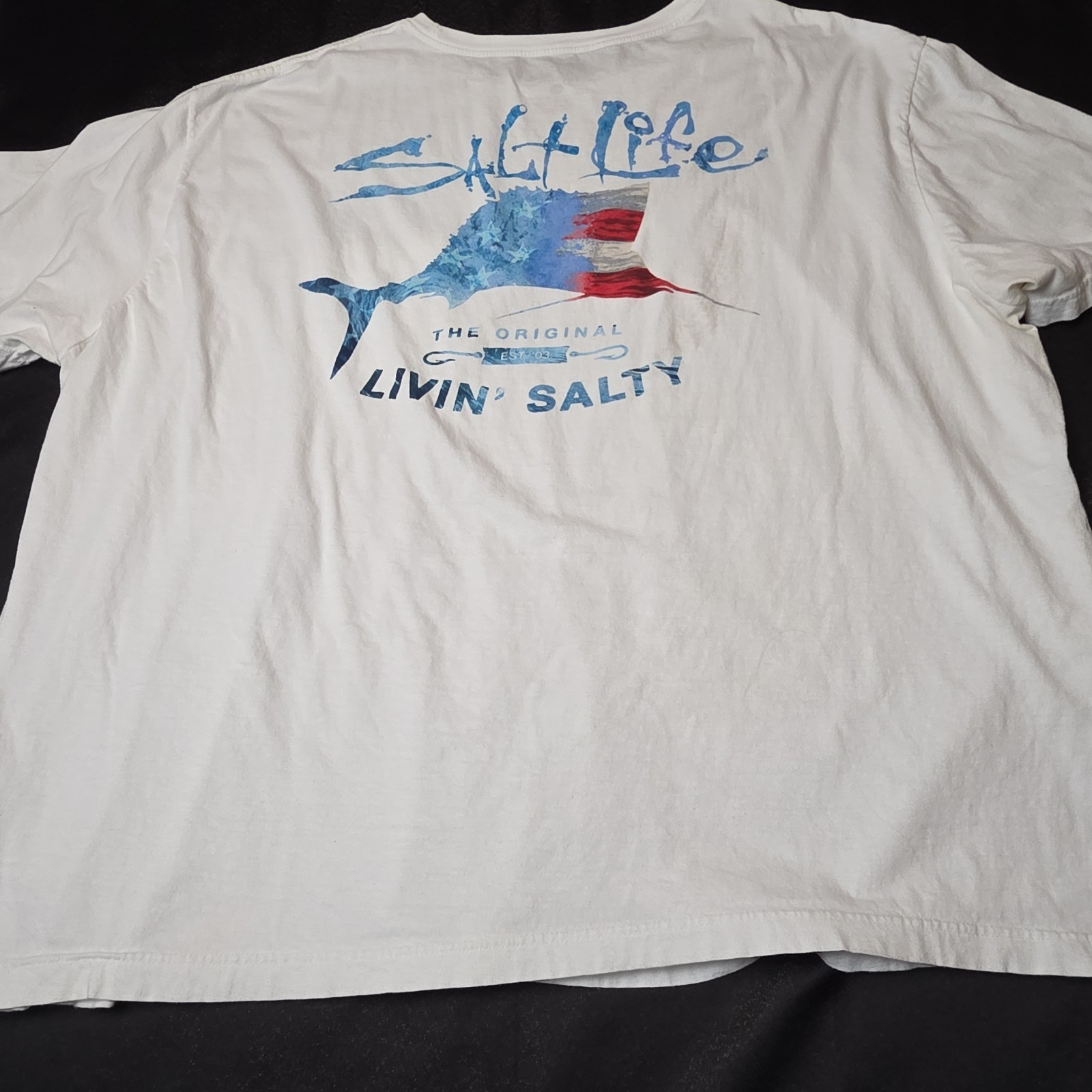Original Livin' Salty Salt Life Men’s White T Shirt Size 3XLT gallery