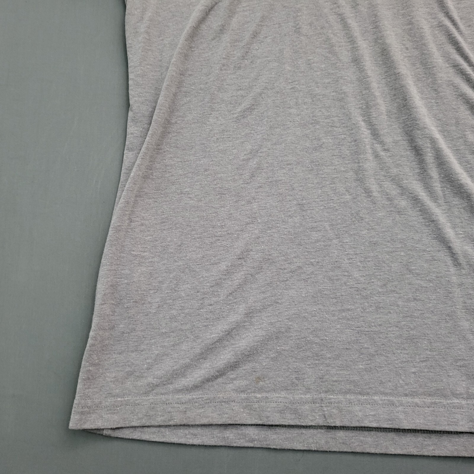 Under Armour Shirt Mens Small S Short Sleeve Spell Out Loose Heat Gear Gray * gallery