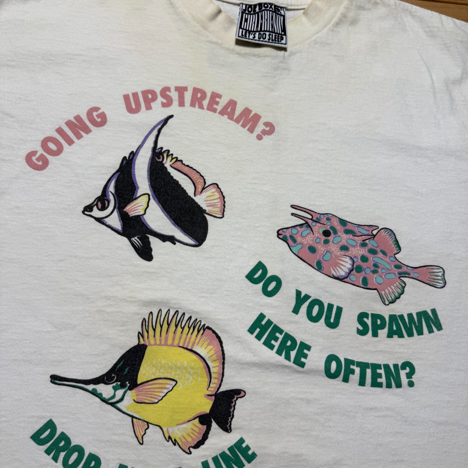 Vintage 90s Fish Pun Animals Ocean Sea Life Single Stitch Graphic T-Shirt Large gallery