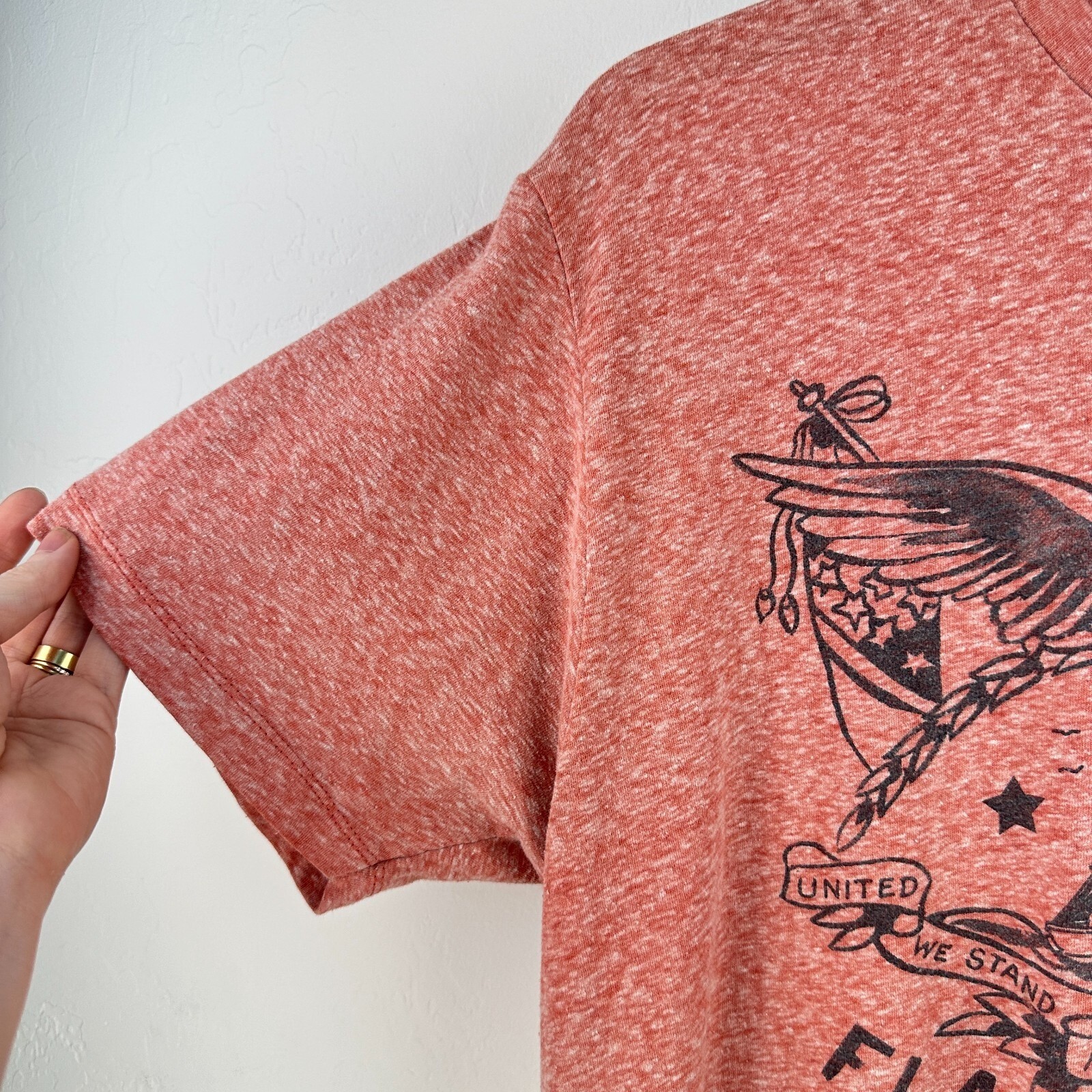 Flag & Anthem T-Shirt Men L Red Heather USA Eagle Logo Basic Comfort Summer gallery