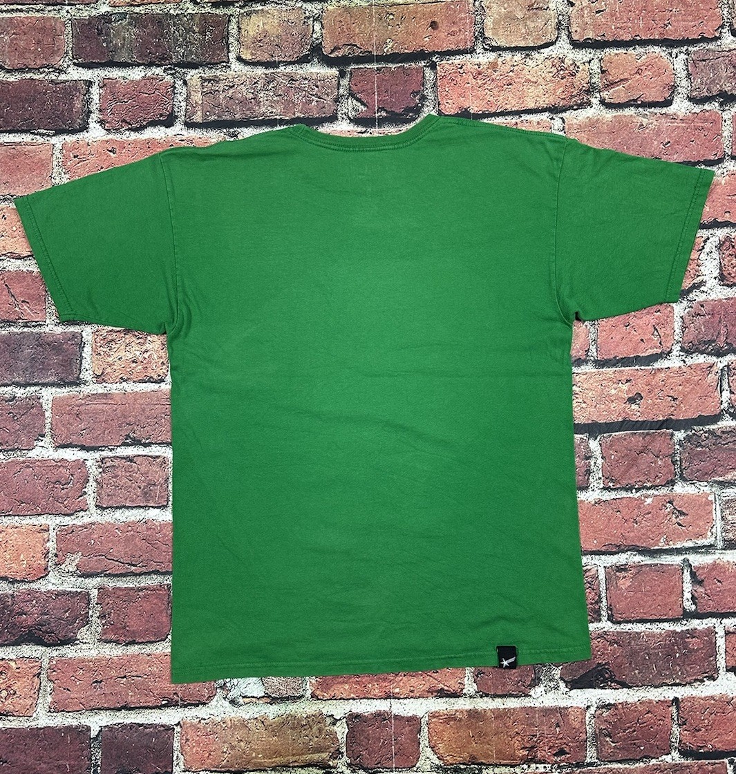 Vintage Famous Stars & Straps T Shirt Jumbo Graphic Y2K Grunge Skate Barker sz L gallery