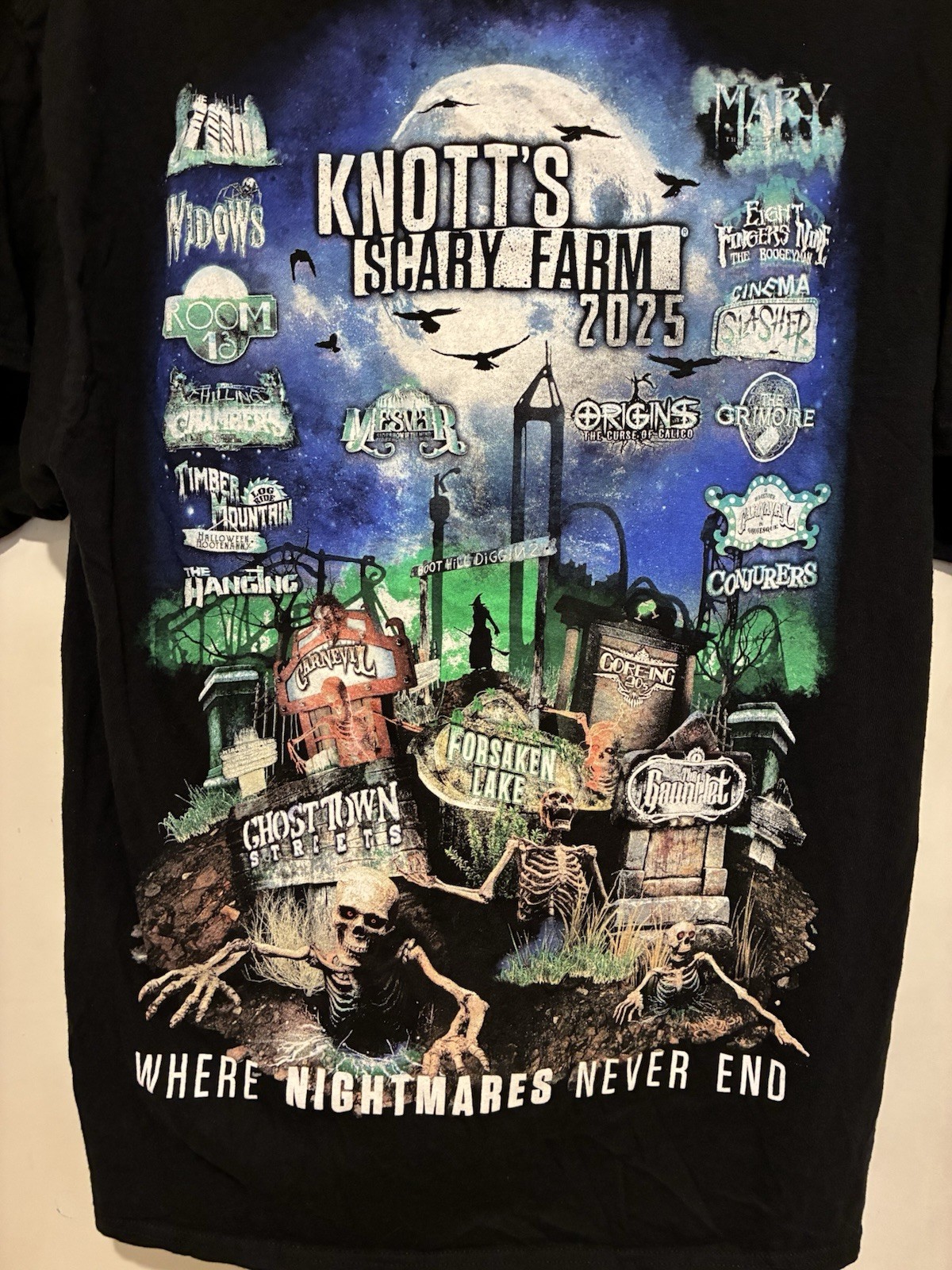 Knotts Scary Farm 2025 LARGE T-shirt Halloween Where Nightmares Never End