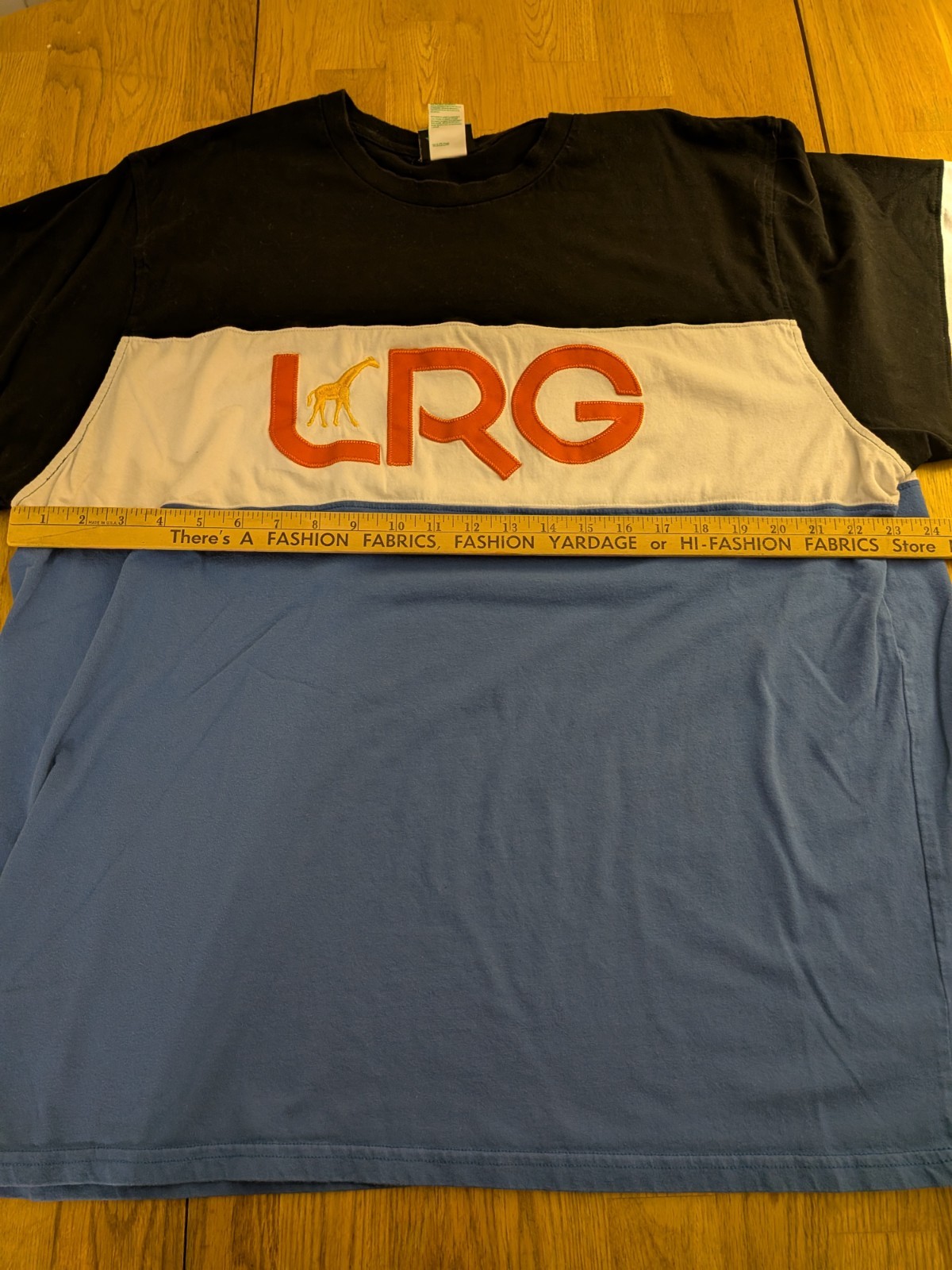 LRG Men’s 3XL Black White Blue Colorblock Logo Crew Neck Short Sleeve Tee gallery
