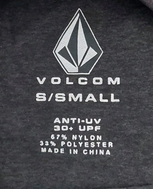 Volcom T-Shirt Men's Small Black Long Sleeve Anti-UV UPF 30+ Outdoor Beach Pool gallery