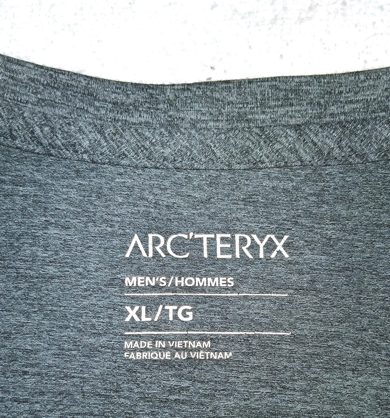 Arcteryx Cormac Logo SS T-Shirt Men’s Size XLarge Gray Excellent Condition !!! gallery