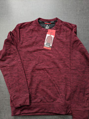 NWT Gerry Men’s Long Sleeve Crew Sweater Size Medium Red