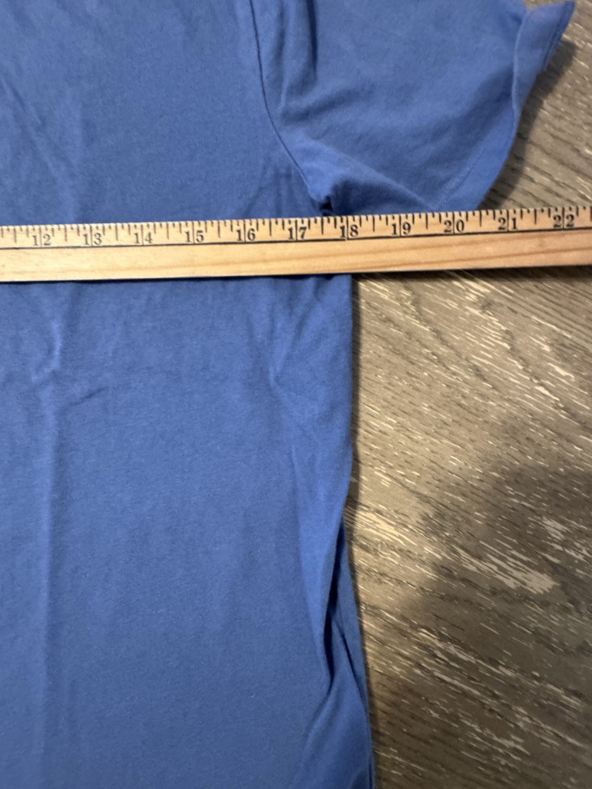 VINCE Shirt Mens Small Blue Pullover Crew Short Sleeve 100% Cotton T-Shirt Tee gallery