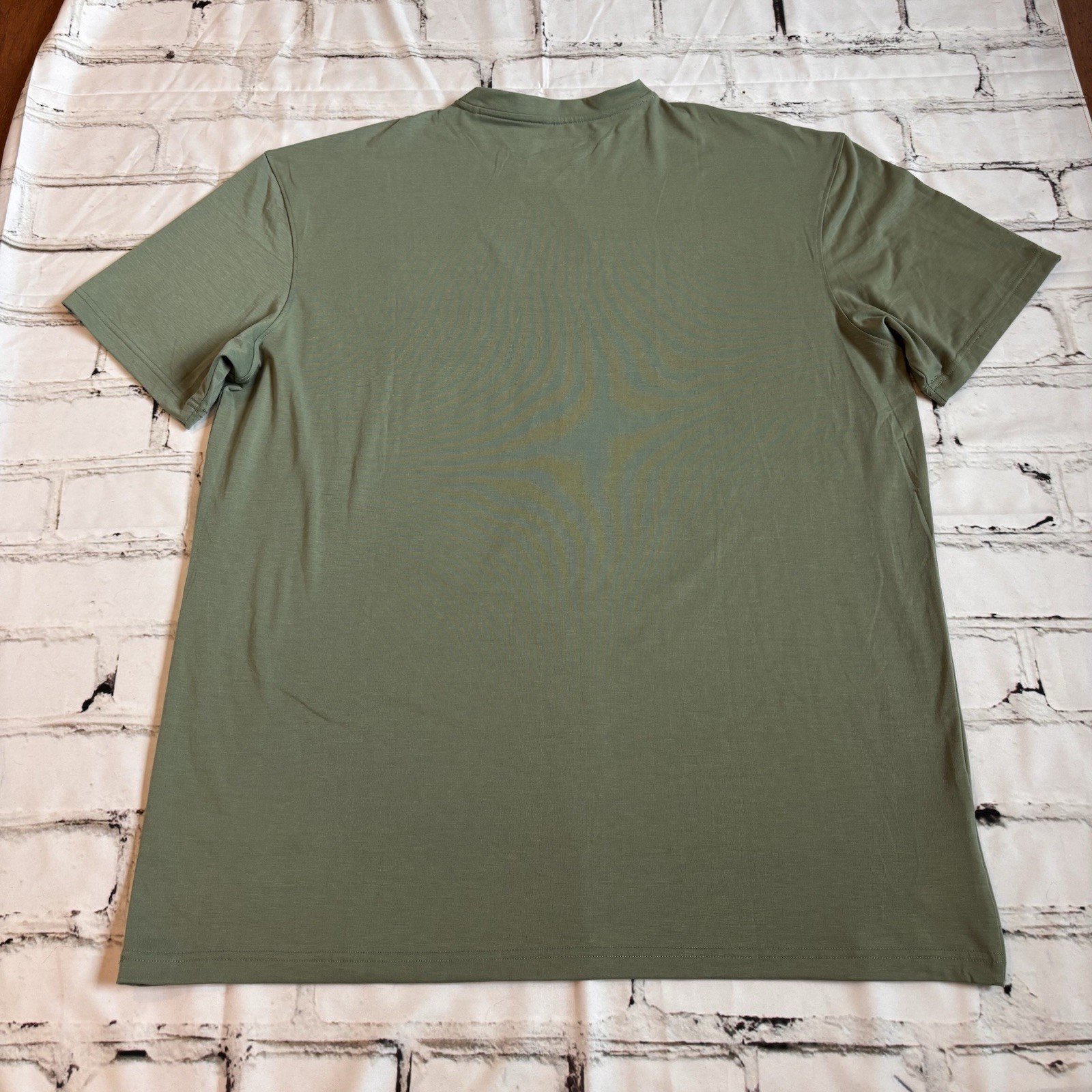 NWOT Mens Costa Crew Neck Pocket T Shirt Green Polyester Lyocell XXL gallery