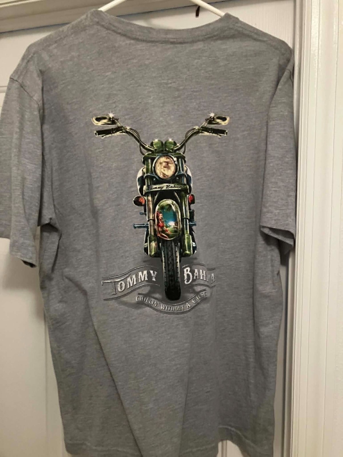 Tommy Bahama Shirt Men's Medium Ash Grey Motorcycle Chillin w/o Cause Tee Adult gallery