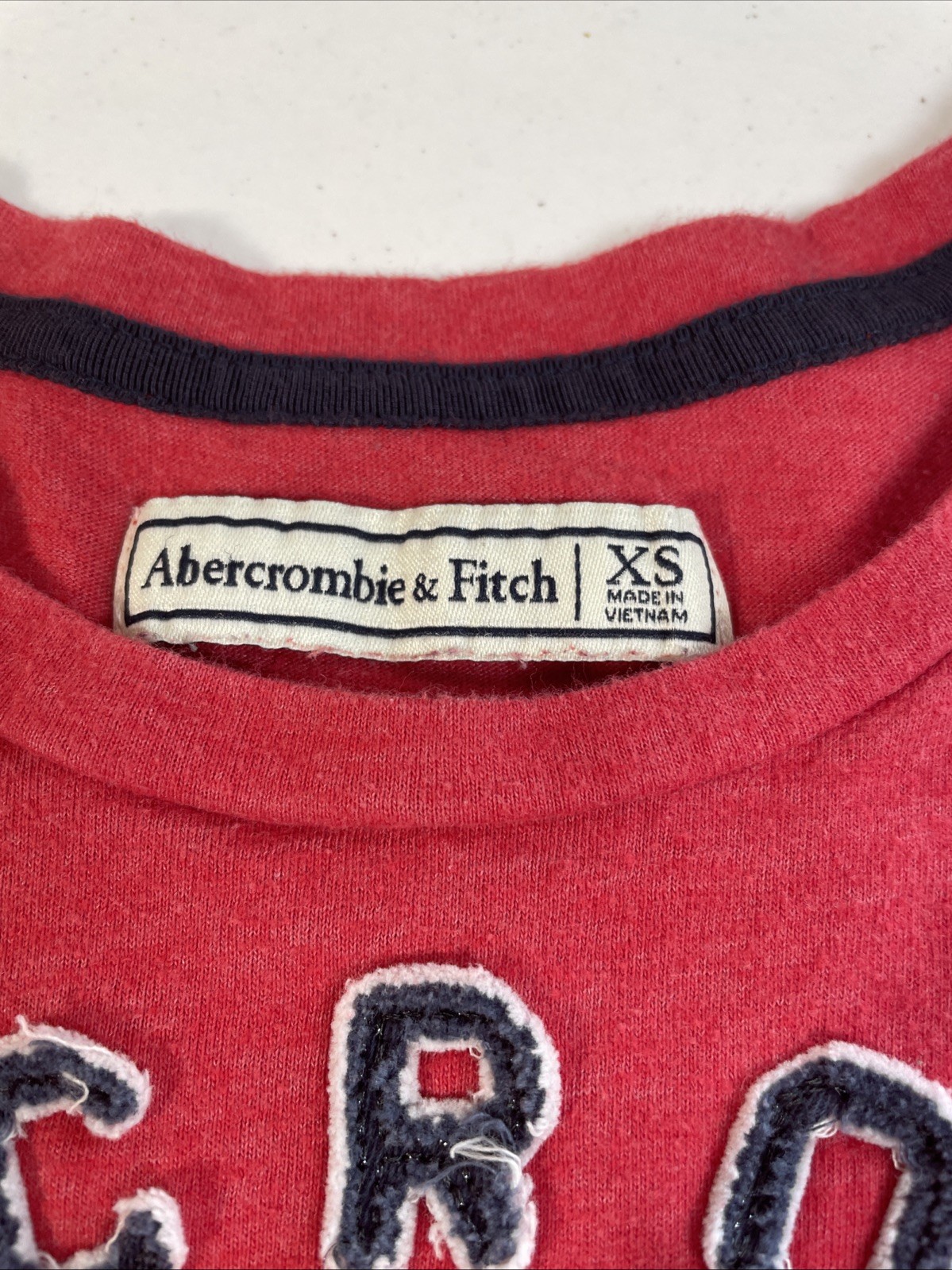 Abercrombie & Fitch Women's Logo Short Sleeve T-Shirt XS gallery