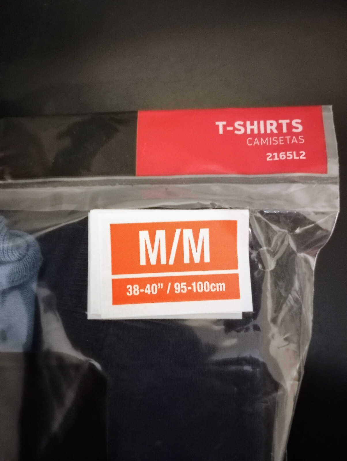 2 Pack Mens Hanes Tagless Tshirts Size MEDIUM Soft & Breathable Wicking Fabric gallery