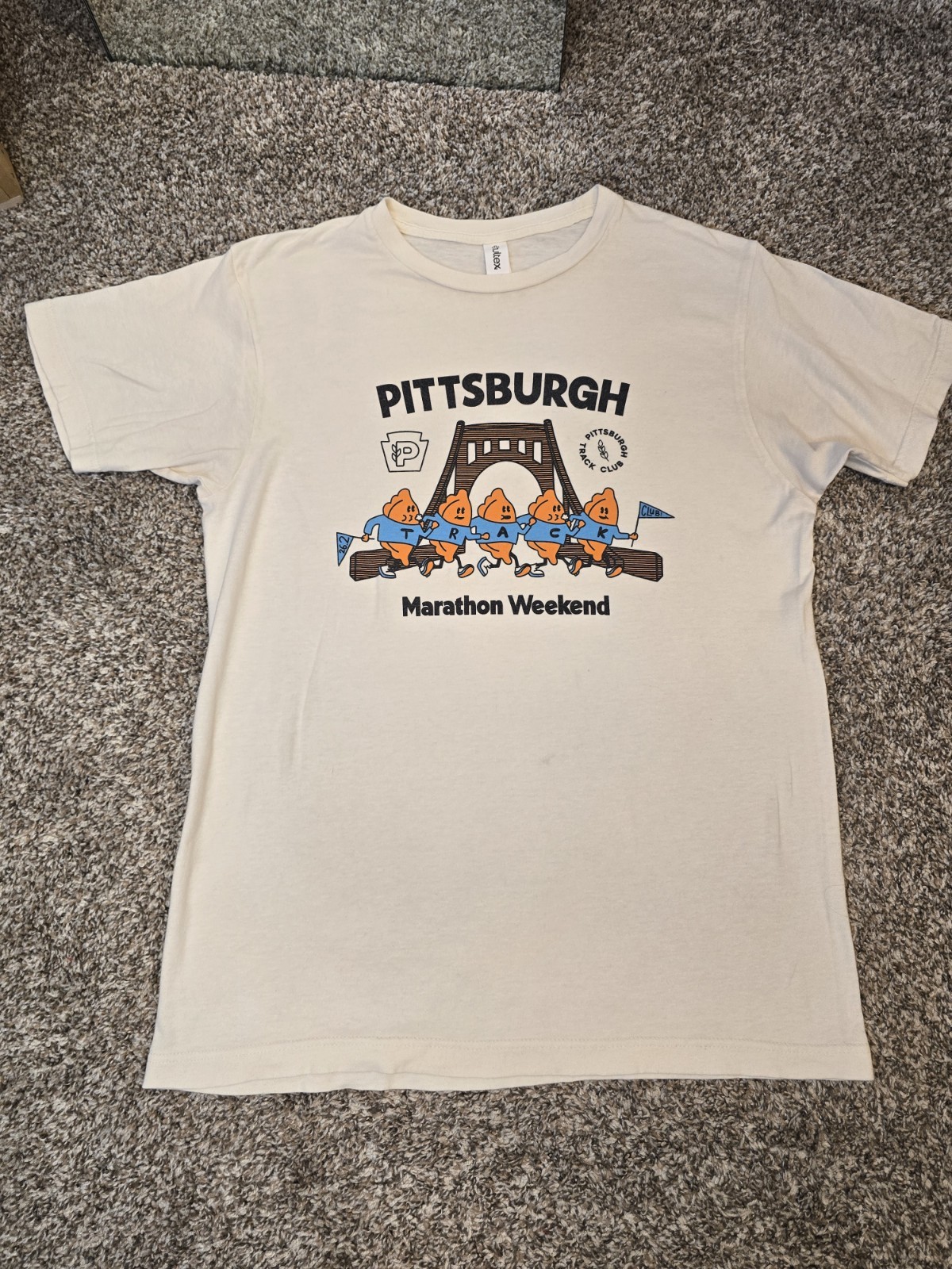 Tultex Cream Pittsburgh Marathon Weekend Graphic Tee Size Medium gallery