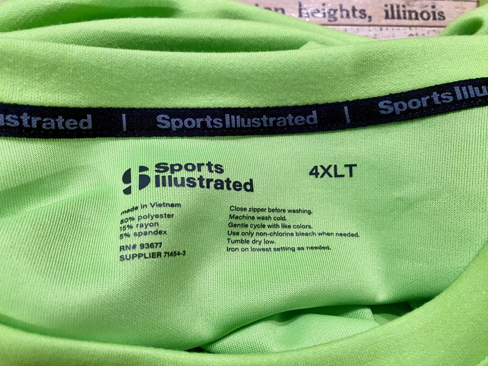 New Sports Illustrated Knock Out Tee Soft Touch Front Zipper Loose Fit 4XLT gallery