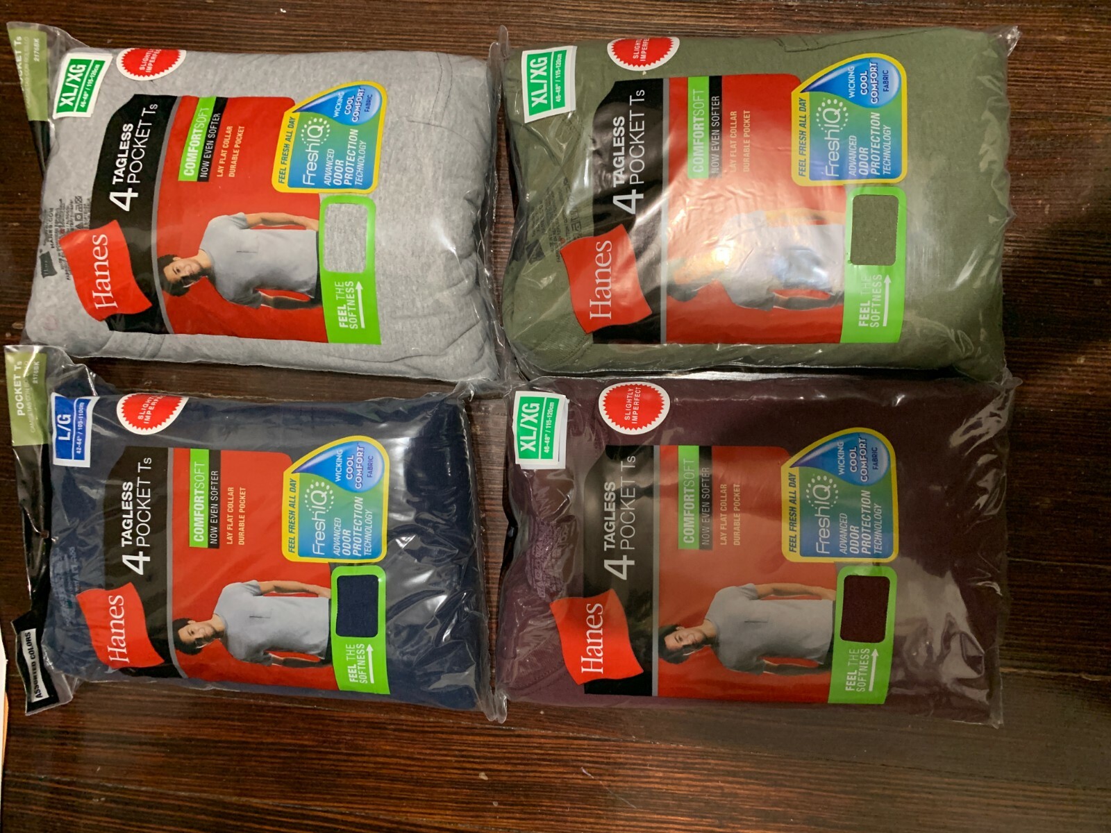 4 pack Hanes Men's Pocket T-Shirt Crew-neck gallery