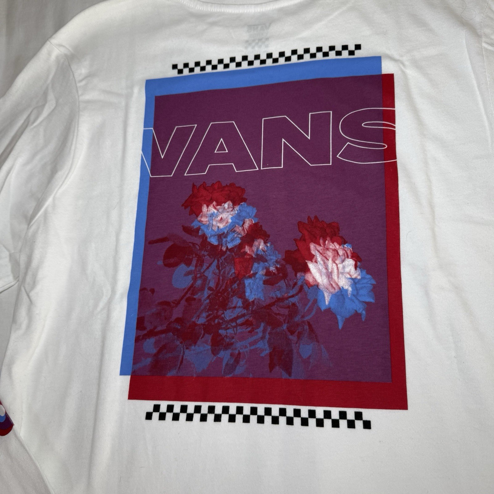 Men's Vans Classic Long Sleeve White Classic Fit Cotton T-Shirt Large Flowers gallery