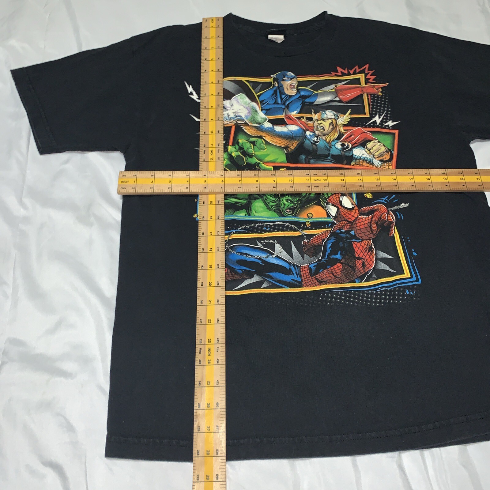 Vintage 20s Mad Engine Marvel Thor Hulk Spider-Man Captain A T-shirt Size Large gallery