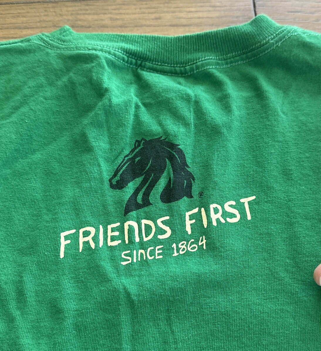 Coors Official Killian’s Irish Red T-shirt Green Friends 1st *See Measurement* L gallery