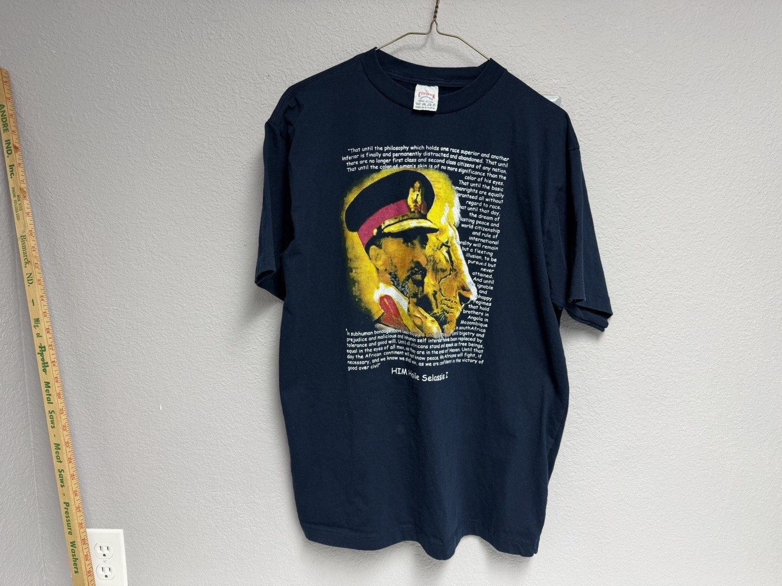RARE Vintage Haile Selassie Lion Rastafari T-Shirt Size L gallery