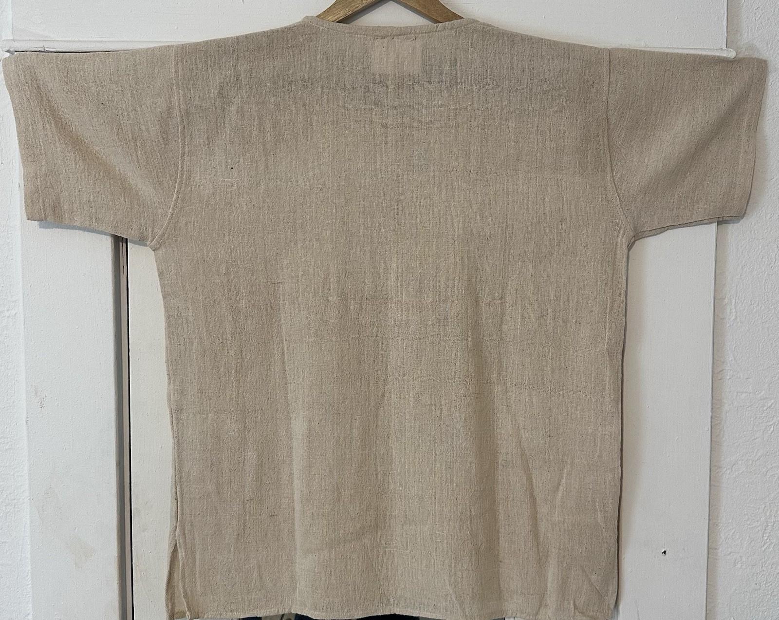 Men’s L Size Beige Color 100% Hemp Henley Short Sleeve Woven T-Shirt Pocket gallery