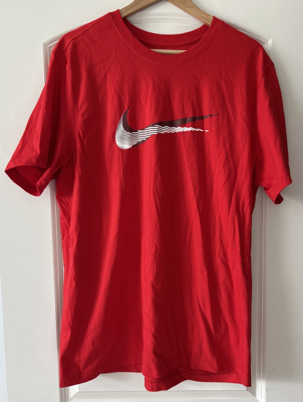 Nike “The Nike Tee” Red Men’s L White Swoosh