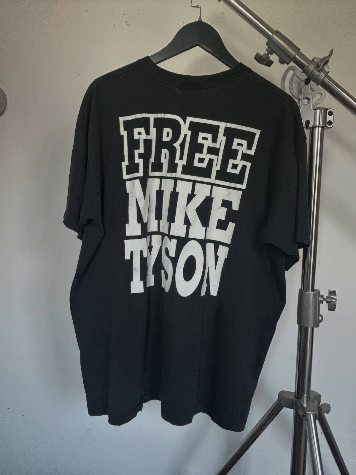 Vintage Mike Tys0n 90 T-shirt gallery