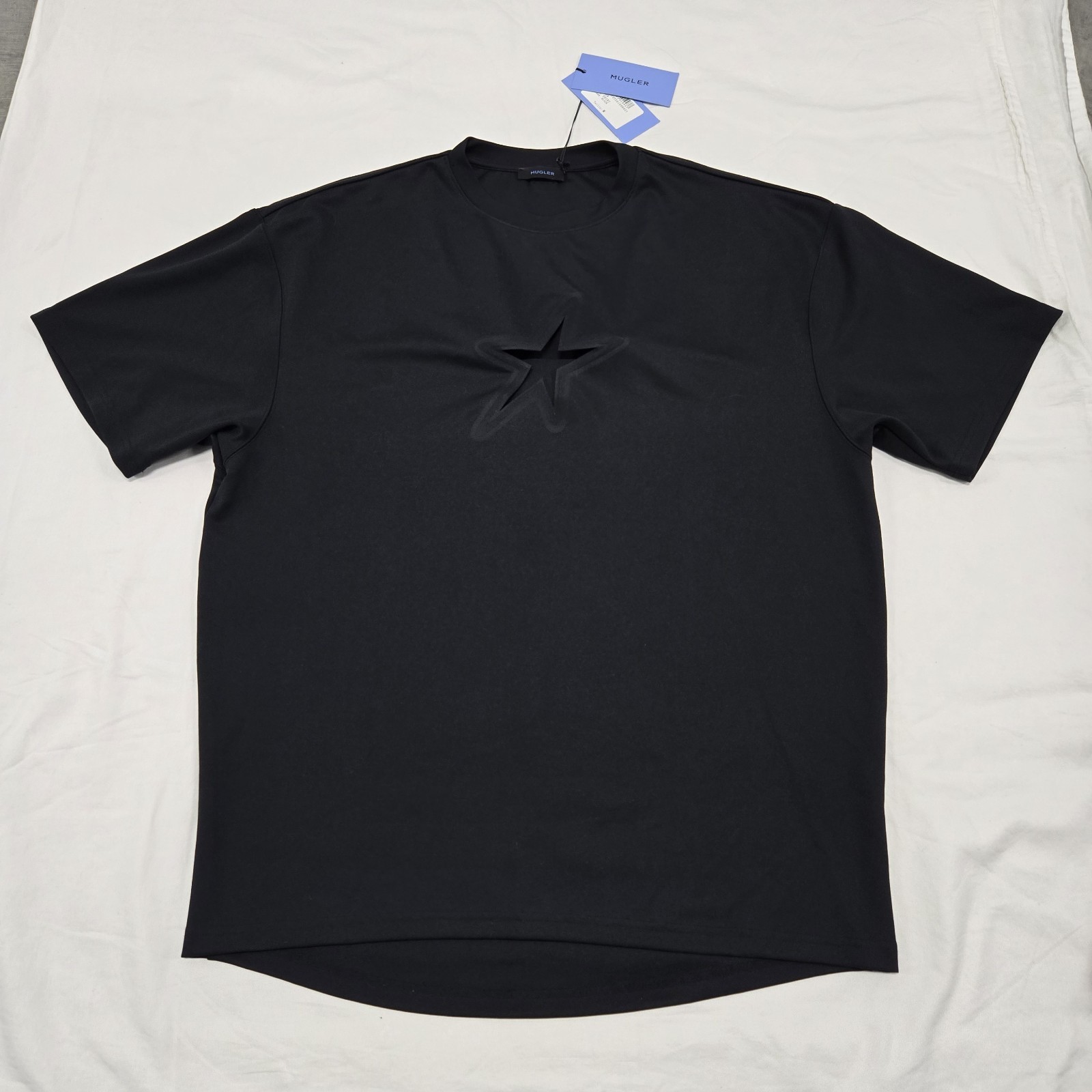 NWT Size MEDIUM Men's Mugler Black Star Oversized T-Shirt Cut-Out $515 Retail gallery