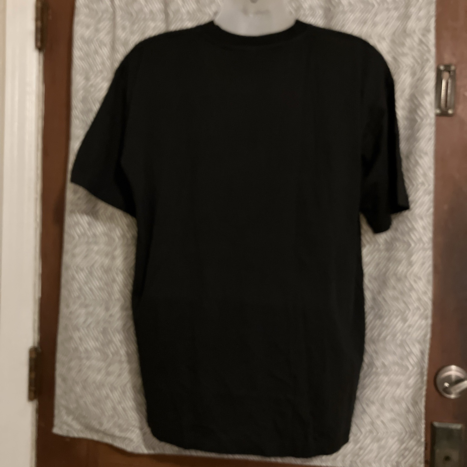 Tusker Quality Lager Kenya Brewery Elephant T-Shirt Size Xl gallery
